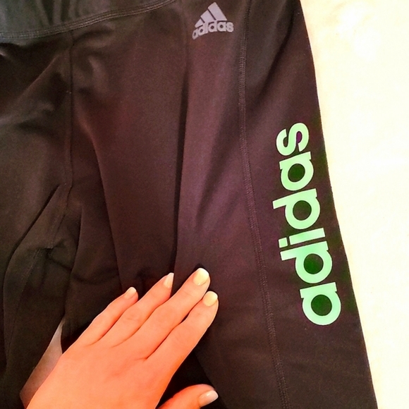 Adidas Climalite Capri Leggings - Picture 2 of 4